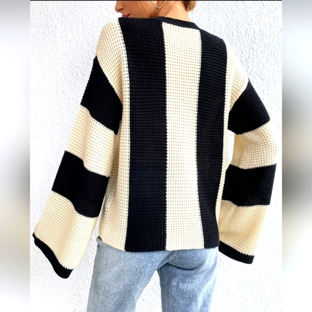 Bell Sleeve Chunky Striped Casual Crew Neck Knit Sweater - Picture 5 of 5